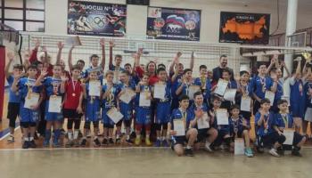 Сборная команда юных волейболистов из Пятигорска завоевала золото краевого первенства