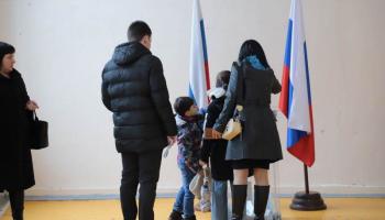 В Пятигорске вынужденные переселенцы с Донбасса голосуют на выборах Президента РФ
